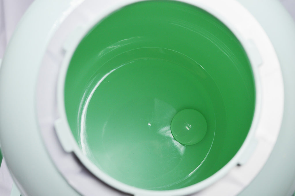 Open Box The Wonder Wash® Retro Colors Mint Green